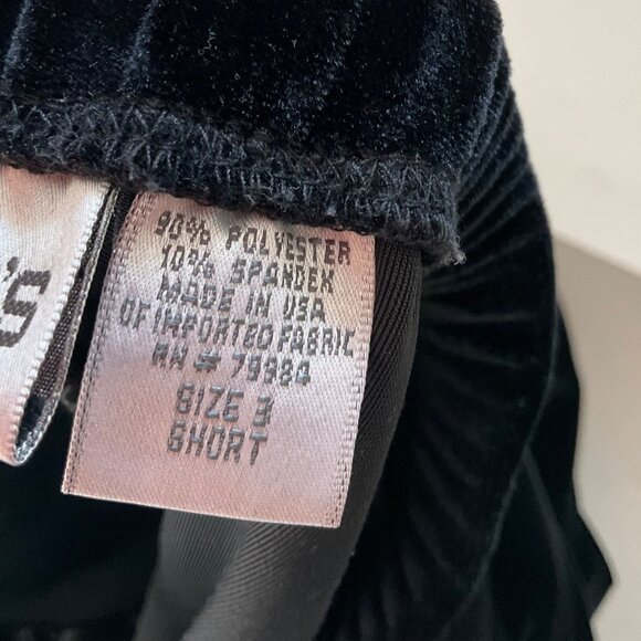 VTG Chicos Sz Large Black Velvet Pull-On Pants Short Wide Leg - Picture 12 of 13